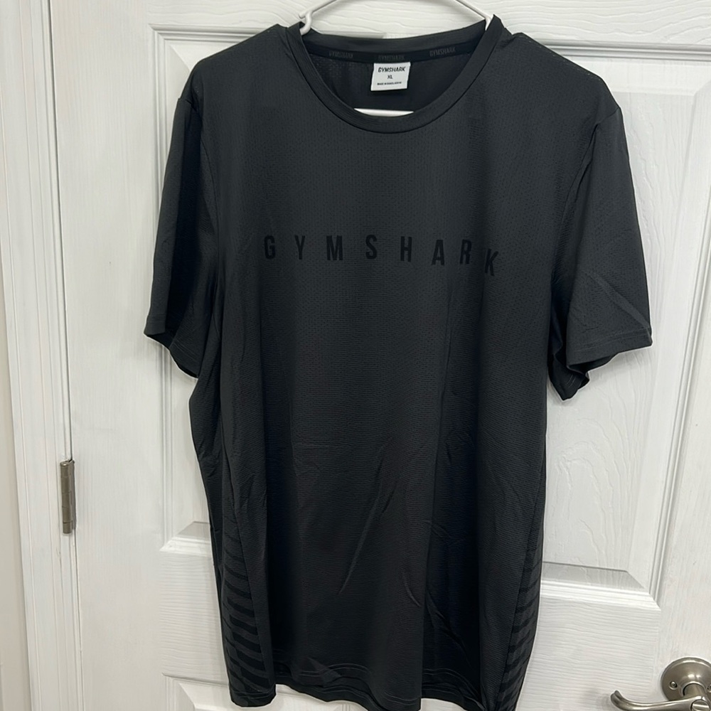 Gymshark Shirt